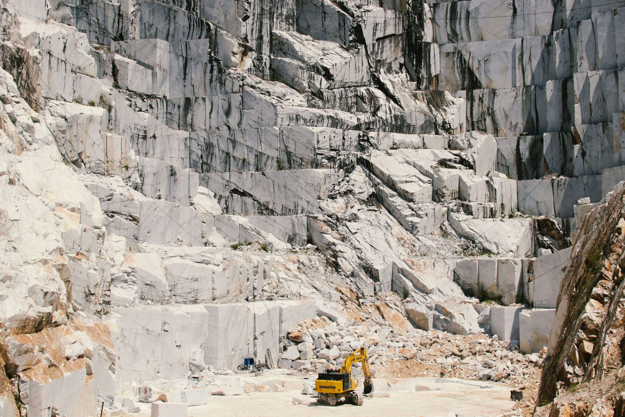 Carrara marble quarry — luxury building material industry